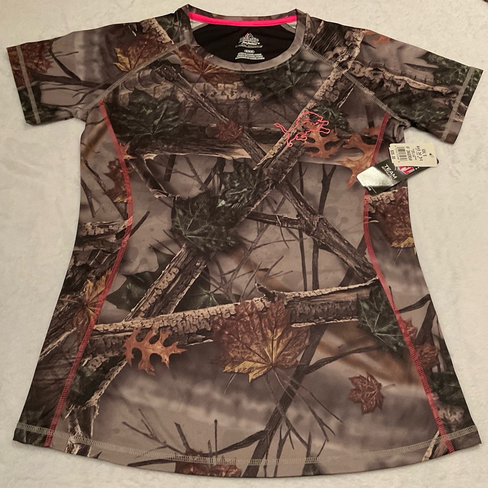 Women’s Detroit Lions Leaves & Branches T-Shirt With Pink Lions Logo and Trim